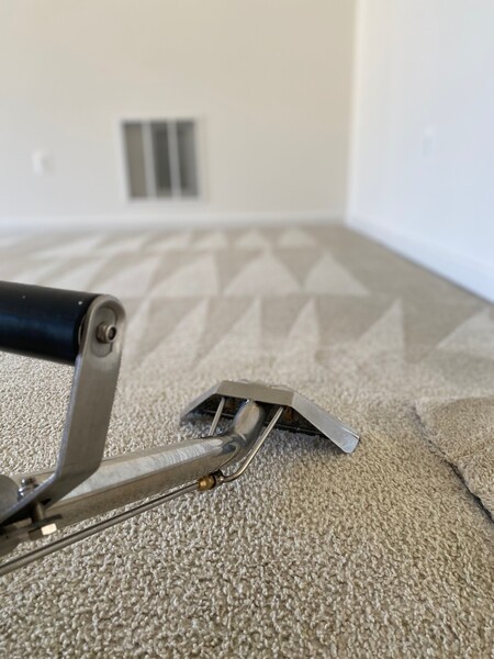 Commercial Carpet Cleaning Services in Glen Burnie, MD (1)